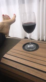 Alaine Crissiê feet photo thumbnail