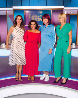 Andrea McLean feet photo thumbnail