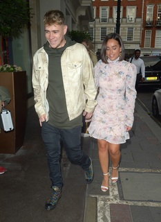 Georgia May Foote feet photo thumbnail