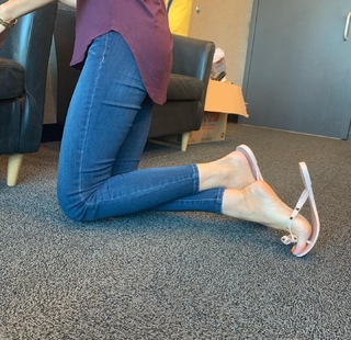 Kyle Unfug feet photo thumbnail