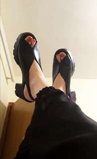 Isa Pes feet photo thumbnail