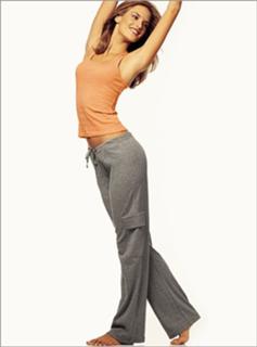 Alessandra Ambrosio feet photo thumbnail