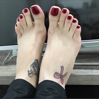 Jaqueline Mello feet photo thumbnail