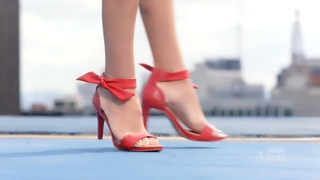 Juliana Paes feet photo thumbnail