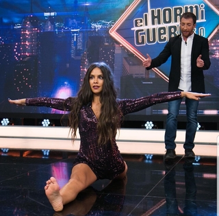Cristina Pedroche feet photo thumbnail