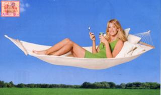 Alessia Marcuzzi feet photo thumbnail