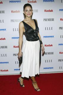 Maria Menounos feet photo thumbnail