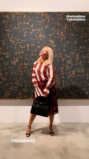 Federica Fontana feet photo thumbnail