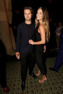 Nina Agdal feet photo thumbnail