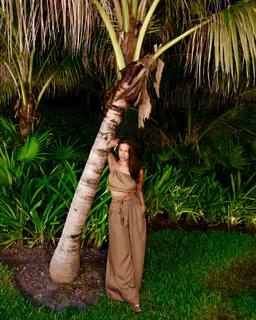 Rocsi Diaz feet photo thumbnail