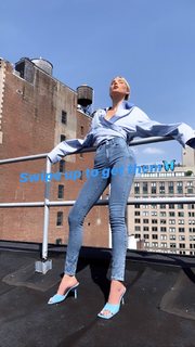 Elsa Hosk feet photo thumbnail