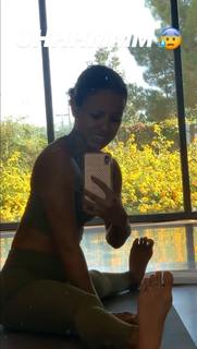 Karrueche Tran feet photo thumbnail