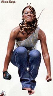 Alicia Keys feet photo thumbnail