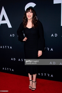 Liv Tyler feet photo thumbnail