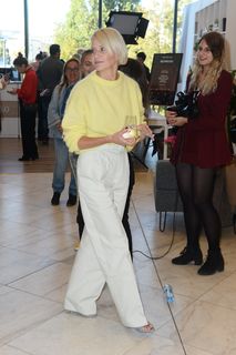 Malgorzata Kozuchowska feet photo thumbnail