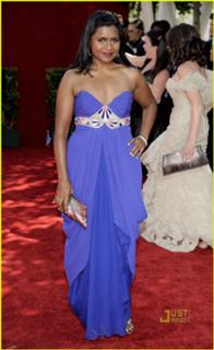 Mindy Kaling feet photo thumbnail