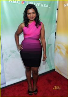 Mindy Kaling feet photo thumbnail