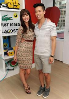 Leighton Meester feet photo thumbnail