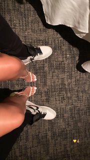Jilly Anais feet photo thumbnail