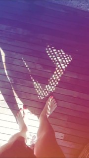 Marina Ruy Barbosa feet photo thumbnail