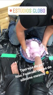 Marina Ruy Barbosa feet photo thumbnail