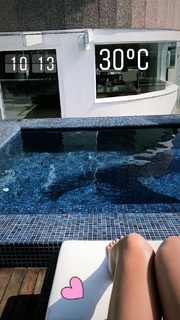 Marina Ruy Barbosa feet photo thumbnail
