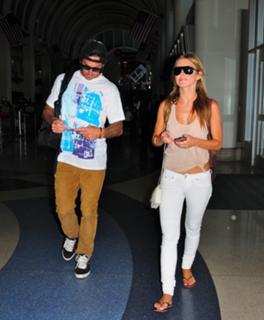 Audrina Patridge feet photo thumbnail