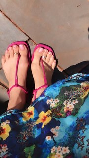 Alaine Crissiê feet photo thumbnail