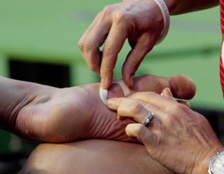 Maria Sharapova feet photo thumbnail