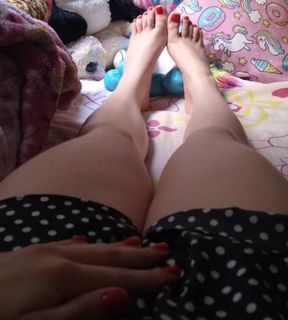 Isa Pes feet photo thumbnail