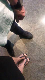 Alaine Crissiê feet photo thumbnail