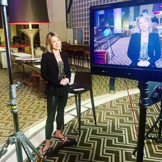 Amy Robach feet photo thumbnail