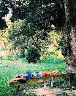 Juliana Paes feet photo thumbnail