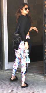Ileana D'Cruz feet photo thumbnail