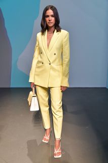 Bruna Marquezine feet photo thumbnail