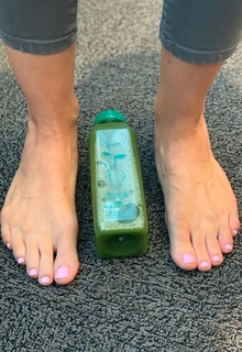 Kyle Unfug feet photo thumbnail