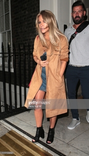 Caroline Flack feet photo thumbnail