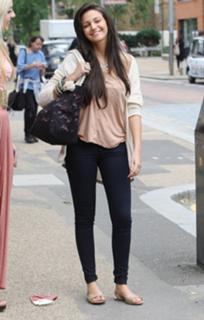 Michelle Keegan feet photo thumbnail
