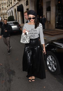 Nina Dobrev feet photo thumbnail