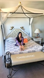 Alaine Crissiê feet photo thumbnail