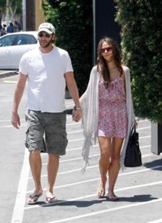 Jordana Brewster feet photo thumbnail