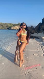 Ashanti feet photo thumbnail