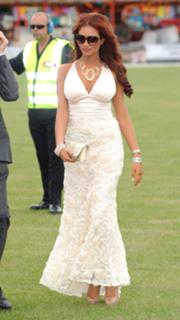 Amy Childs feet photo thumbnail