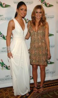 Carmen Electra feet photo thumbnail
