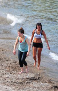 Lucy Mecklenburgh feet photo thumbnail
