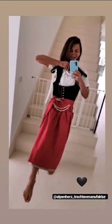 Anna Lewandowska feet photo thumbnail