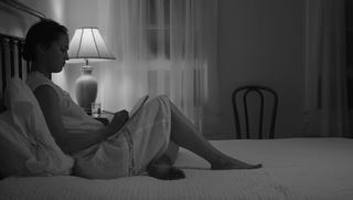 Alicia Vikander feet photo thumbnail