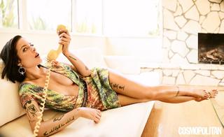 Halsey feet photo thumbnail