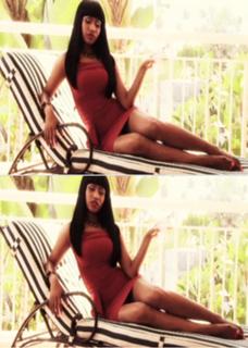 Nicki Minaj feet photo thumbnail