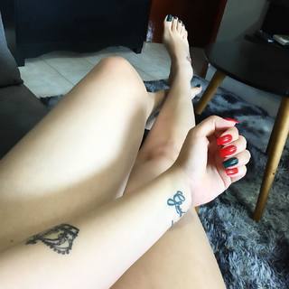 Jaqueline Mello feet photo thumbnail